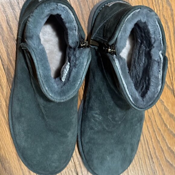 UGG ABREE MINI BOOTIE - Picture 3 of 4